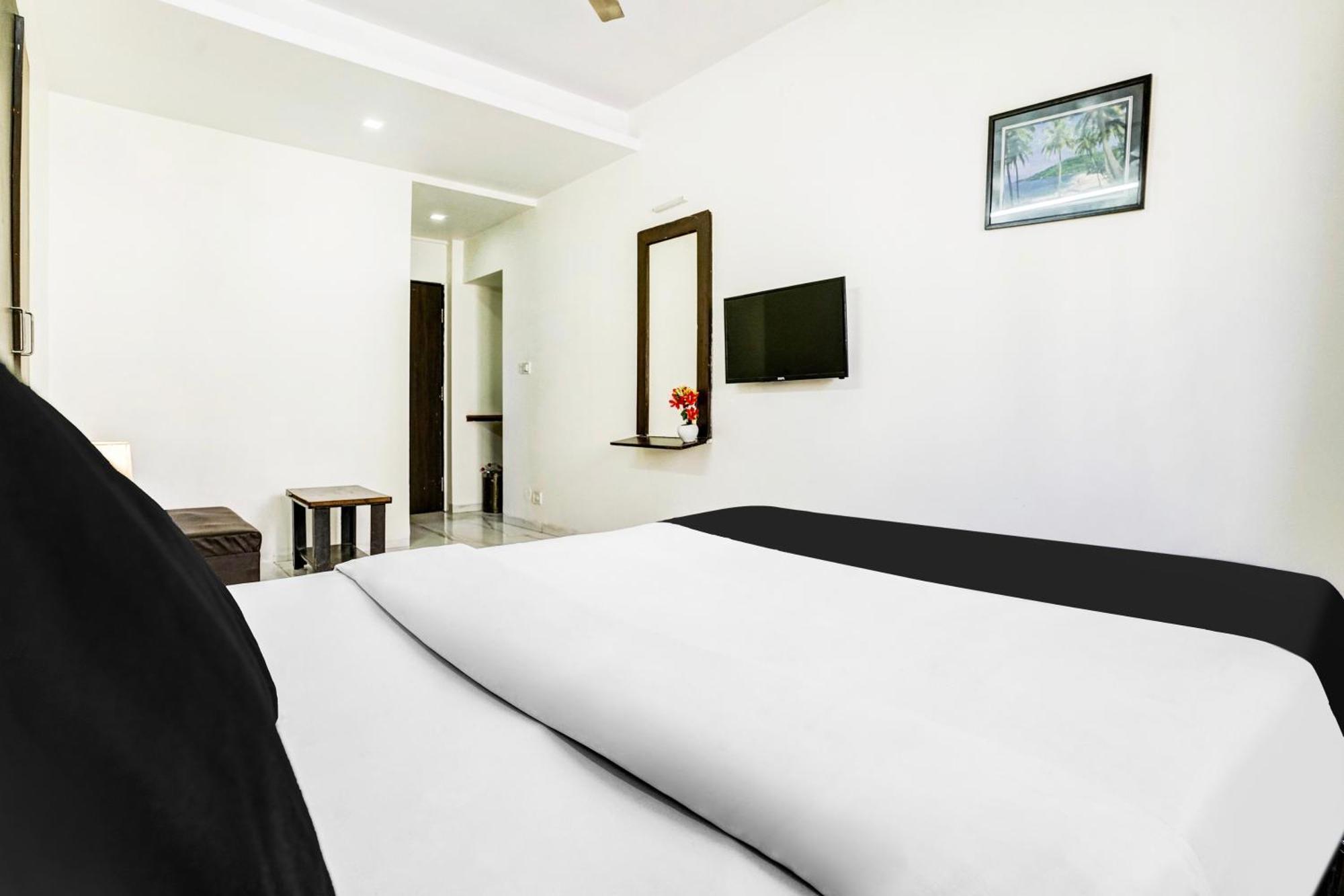 Super Hotel O Nashik Near Vijay Mamta Theatre Formerly Sahara Inn Esterno foto