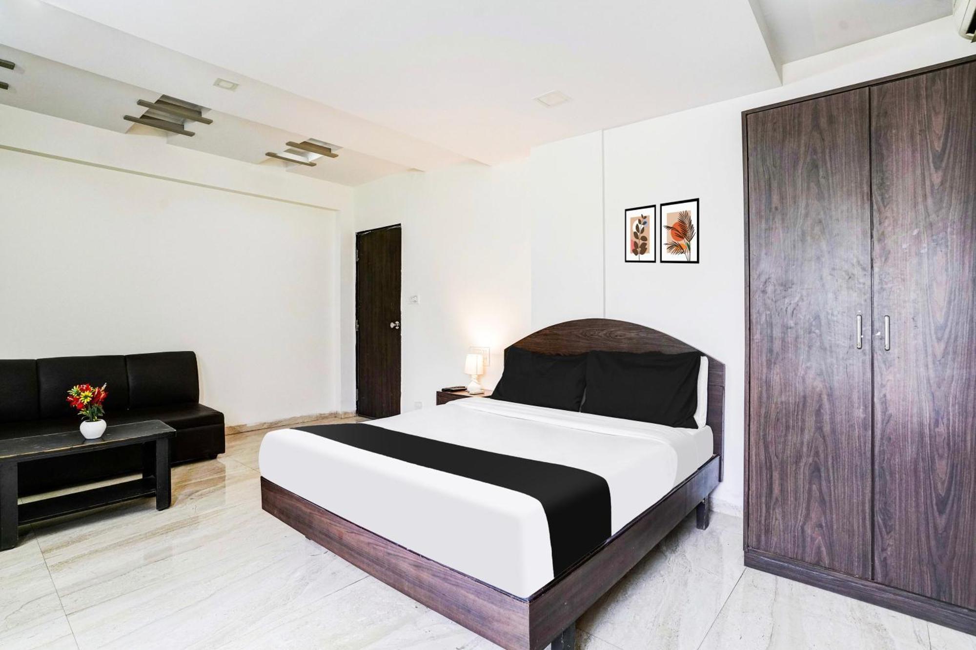 Super Hotel O Nashik Near Vijay Mamta Theatre Formerly Sahara Inn Esterno foto