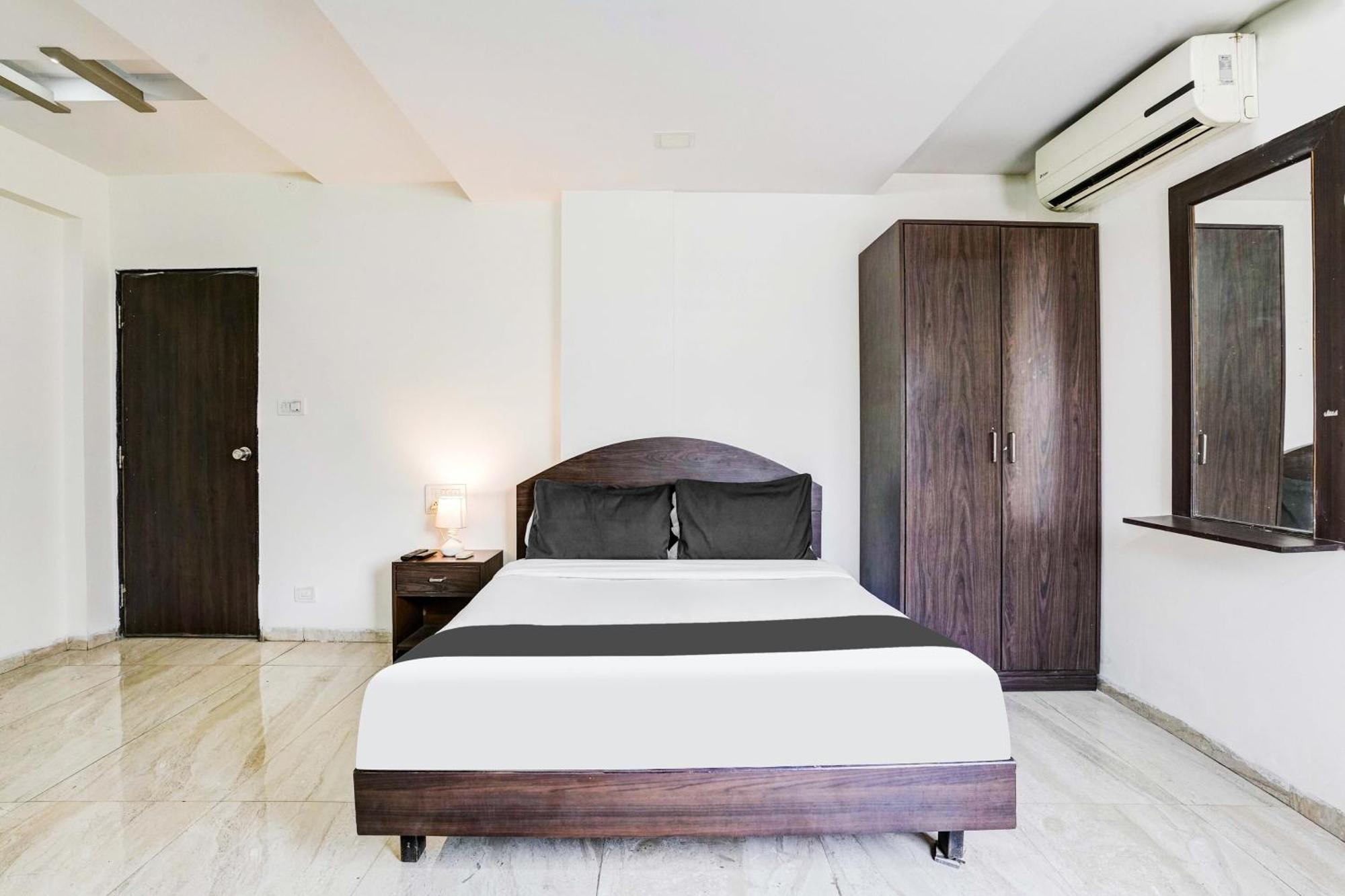 Super Hotel O Nashik Near Vijay Mamta Theatre Formerly Sahara Inn Esterno foto