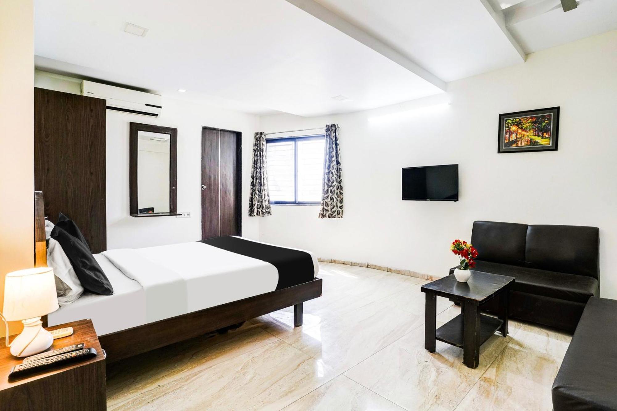 Super Hotel O Nashik Near Vijay Mamta Theatre Formerly Sahara Inn Esterno foto